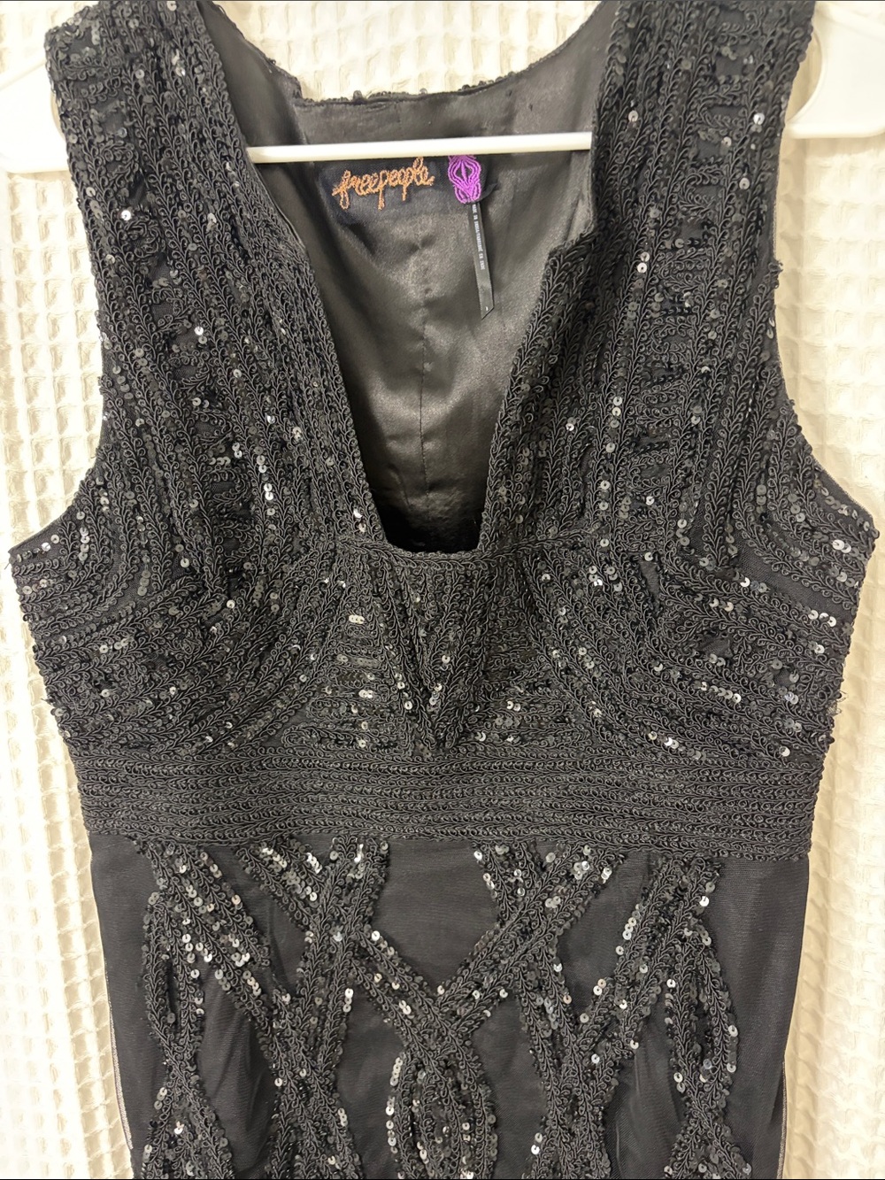 Free People Snake Charmer Sequin Mini Dress Black Sleeveless LBD Size 8 - Picture 6 of 13